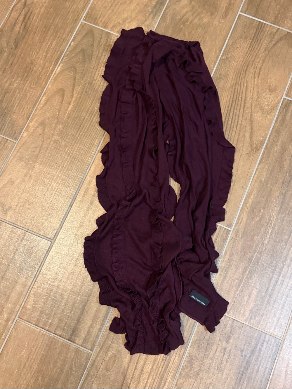 Jones New York deep plum Ruffle scarf y2k super soft